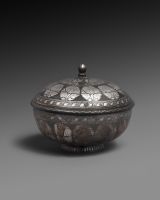 O.1966.GP.214 Bowl and cover of metal alloy inlaid with silver, each with a  band of naturalistic flowers