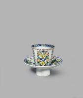 O.1966.GP.141 Beakers and saucers